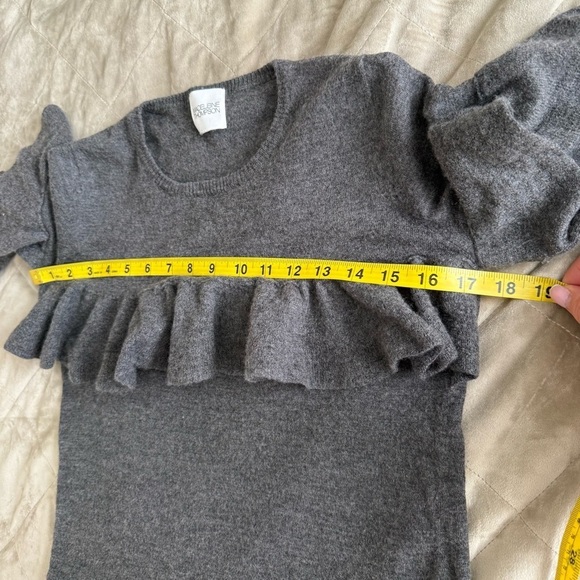 Madeleine Thompson Cashmere Ruffle Crewneck Size Medium - Picture 6 of 8
